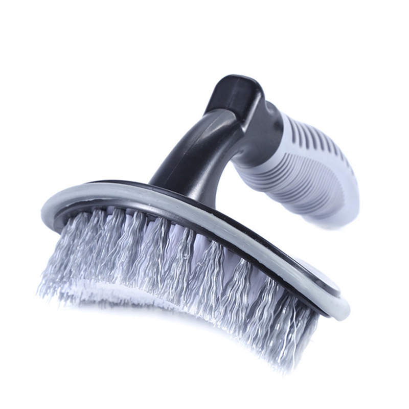 Is using a tyre cleaning brush essential for removing stubborn brake dust and road grime