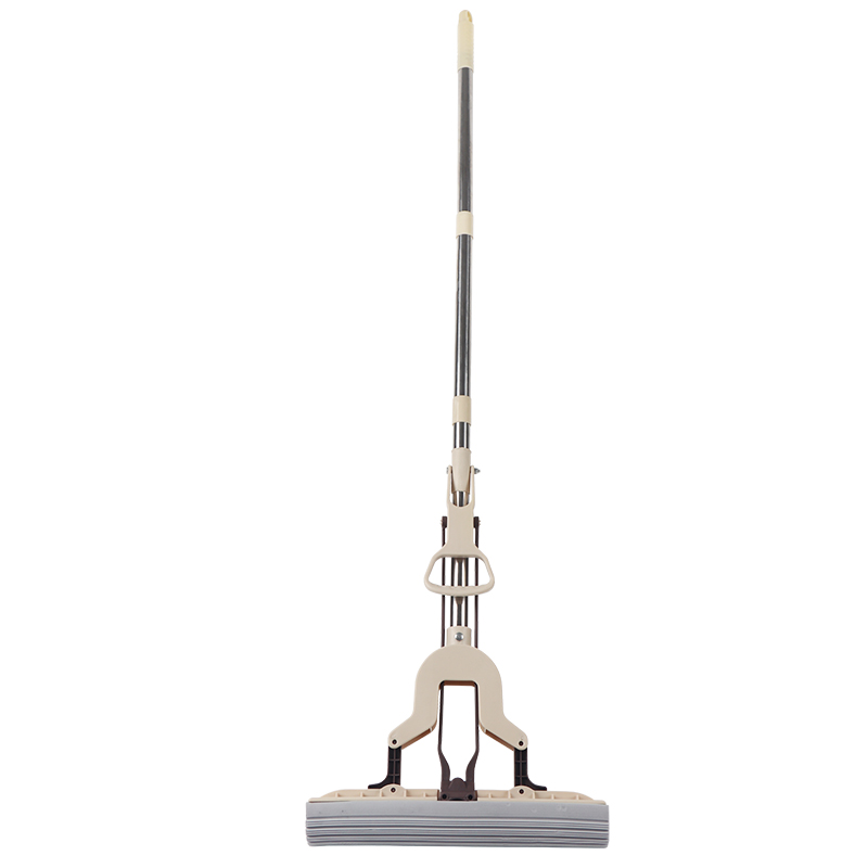 What makes the PVA material in a steel sponge mop highly absorbent and quick drying